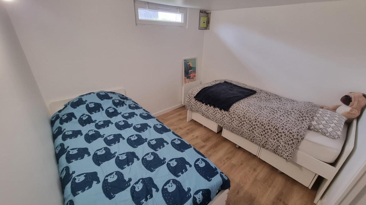 Jolie Petite Maison Située à 150m De La